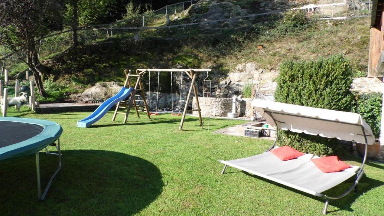 RuhmannsfeldenHaus Am Osterbruennlアパートメント エクステリア 写真
